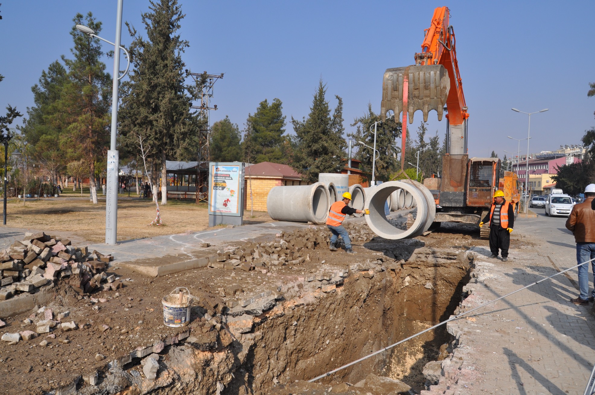 Altyapı Ve Yağmur Suyu Şebeke Sorununu Çözüyor