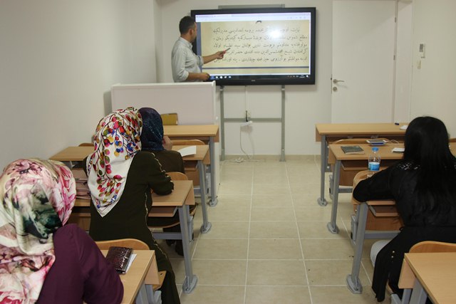 Osmanlıcayı Haliliye Belediyesi İle Öğreniyorlar