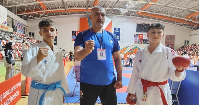 ŞANLIURFA BÜYÜKŞEHİR’DEN KARATE ŞAMPİYONASINDA ÇİFTE GURUR
