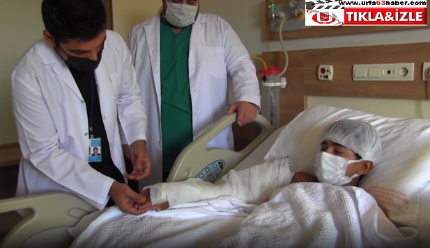 ŞANLIURFADA İLK , KOPAN KOL YERİNE DİKİLDİ!