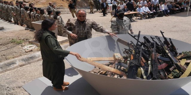 TERÖRSÜZ TÜRKİYE’DE TARİHİ GÜN: PKK SİLAH BIRAKTI