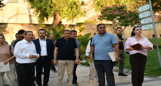VALİ ŞILDAK’TAN BALIKLIGÖL VE HAŞİMYE ESNAF ZİYARETİ