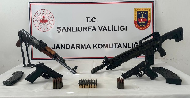 JANDARMA SİLAH KAÇAKÇILARINA GÖZ AÇTIRMIYOR 