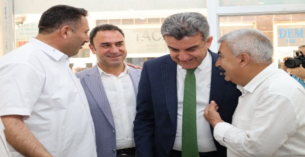 BAŞKAN GÜNBEGİ ESNAF ZİYARETLERİNİ SÜRDÜRÜYOR 